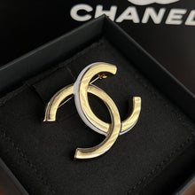 Load image into Gallery viewer, JW753 CC Brooch
