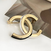 Load image into Gallery viewer, JW753 CC Brooch
