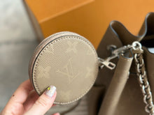 Load image into Gallery viewer, LB951 Bella / 7.5 x 8.7 x 5.5inches
