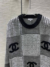 Load image into Gallery viewer, CLTH355 CC Sweater / SizeS/M/L
