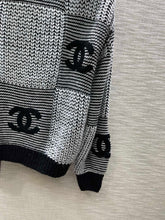 Load image into Gallery viewer, CLTH355 CC Sweater / SizeS/M/L
