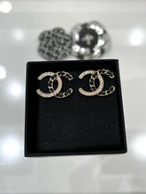 Load image into Gallery viewer, JW1005 CHANEL Stud Earrings
