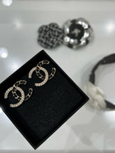 Load image into Gallery viewer, JW1005 CHANEL Stud Earrings
