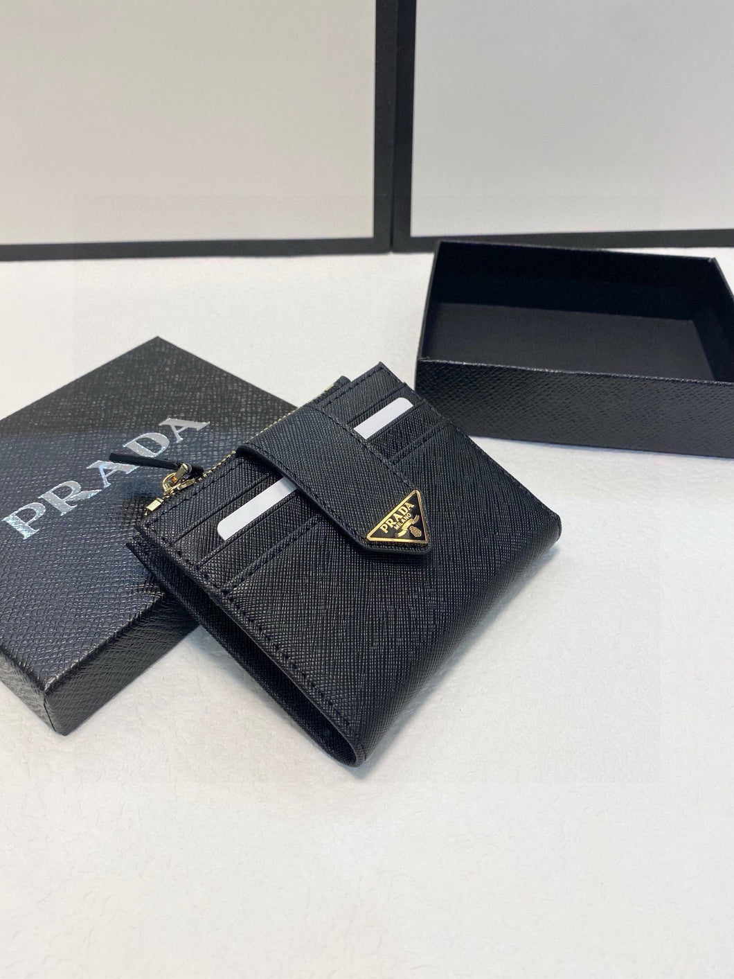 PD277 Small Leather Wallet / 3.9x3.1inch