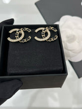 Load image into Gallery viewer, JW1005 CHANEL Stud Earrings
