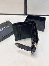 Load image into Gallery viewer, PD277 Small Leather Wallet / 3.9x3.1inch
