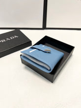 Load image into Gallery viewer, PD278 Small Leather Wallet / 3.9x3.1inch
