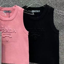 Load image into Gallery viewer, CLTH393 Sleeveless Top / SizeS/M/L
