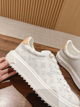 Load image into Gallery viewer, SE1727 LV Time Out Sneaker / Size5-11
