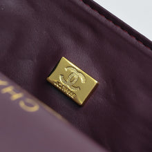 Load image into Gallery viewer, CC1081 2.55 Handbag / 6.3 x 9.4 x 3in
