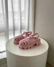 Load image into Gallery viewer, SE1402 PD Sandals / Size5-10

