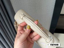 Load image into Gallery viewer, LB952 Pochette Métis East West / 8.5 x 5.3 x 2.4 inches
