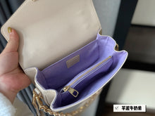 Load image into Gallery viewer, LB952 Pochette Métis East West / 8.5 x 5.3 x 2.4 inches
