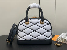 Load image into Gallery viewer, LB903 Alma BB / HIGHEST QUALITY VERSION / 9.3 x 6.9 x 4.5 inches
