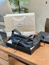 Load image into Gallery viewer, PD280 Padded Re-Nylon Belt Bag / 12.6x4.4x3.1inch
