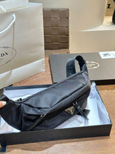 Load image into Gallery viewer, PD280 Padded Re-Nylon Belt Bag / 12.6x4.4x3.1inch
