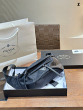 Load image into Gallery viewer, PD280 Padded Re-Nylon Belt Bag / 12.6x4.4x3.1inch
