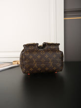 Load image into Gallery viewer, LB1218 Venice / 9.4 x 10.2 x 2.8 inches
