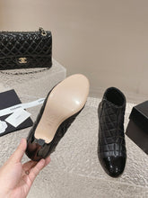 Load image into Gallery viewer, SE1204 CC Ankle Boots / Size4-10
