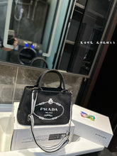 Load image into Gallery viewer, PD352 Large Linen Blend Handbag / 11.4x7.8x4.7inch
