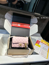 Load image into Gallery viewer, CC1115 Small Flap Bag / 4.7 × 7.8 × 2.3 in
