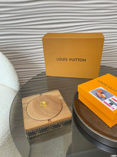 Load image into Gallery viewer, JW802 LB Ashtray / 4.9x4.9inch
