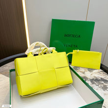 Load image into Gallery viewer, BV067 Mini Arco Tote Bag / 9.4x6.3x3.1inch
