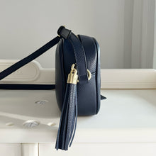 Load image into Gallery viewer, GC679 GG Disco Soho Shoulder Bag / 8.3x5.9x2.7inch
