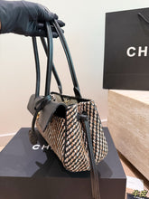 Load image into Gallery viewer, CC1417 Chanel 26S Small Shopping Bag / 30.5 x 11 x 15 cm
