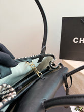 Load image into Gallery viewer, CC1417 Chanel 26S Small Shopping Bag / 30.5 x 11 x 15 cm
