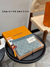 Load image into Gallery viewer, LB1223 Pochette To-Go / 11.8 x 8.5 x 0.4 inches
