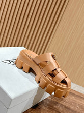 Load image into Gallery viewer, SE1599 Prada Monolith Rubber Mules / Size5-10
