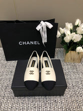 Load image into Gallery viewer, SE1600 Chanel Espadrilles / Size5-10
