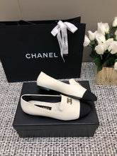 Load image into Gallery viewer, SE1600 Chanel Espadrilles / Size5-10
