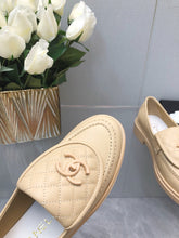 Load image into Gallery viewer, SE1286 CC Moccasins / Size5-10
