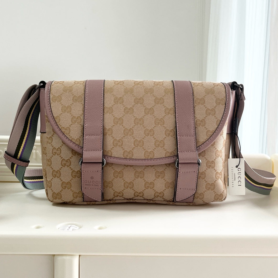 GC684 GG Crossbody Bag / 9.4x11.8x3.5inch