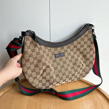 Load image into Gallery viewer, GC687 Gucci B Shoulder Bag / 13x9x1.6inch
