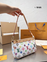 Load image into Gallery viewer, LB871 Pochette Accessoires / 8.3x5.1x1.6inch
