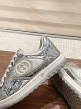 Load image into Gallery viewer, SE1650 Gucci Women&#39;s G75 Sneaker / Size5-11
