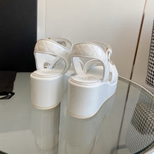 Load image into Gallery viewer, SE1315 CC Sandals /  Size5-10
