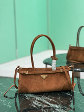 Load image into Gallery viewer, PD315 Cocoa Medium/Large Suede Handbag / HIGHEST QUALITY VERSION（
