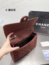 Load image into Gallery viewer, CC799 Large Classic Handbag / 7.6 × 11.7 × 3.9 in
