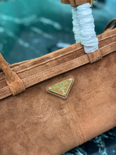 Load image into Gallery viewer, PD314 Cocoa Medium/Large Suede Handbag / HIGHEST QUALITY VERSION
