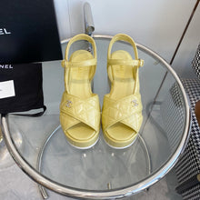 Load image into Gallery viewer, SE1317 CC Sandals /  Size5-10
