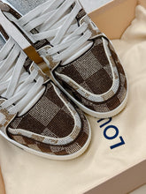 Load image into Gallery viewer, SE1288 LB Trainer Maxi Sneaker / Size5-11
