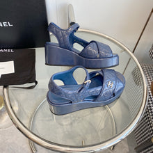 Load image into Gallery viewer, SE1318 CC Sandals /  Size5-10
