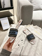 Load image into Gallery viewer, SE1659 Dior Dway Slide / Size5-12
