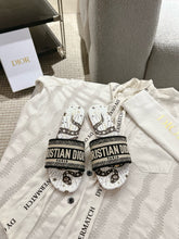 Load image into Gallery viewer, SE1660 Dior Dway Slide / Size5-12
