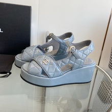 Load image into Gallery viewer, SE1319 CC Sandals /  Size5-10
