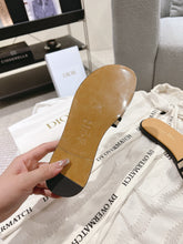 Load image into Gallery viewer, SE1604 Dway Slide / Size4-11
